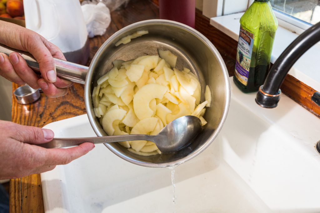 Canning Apples