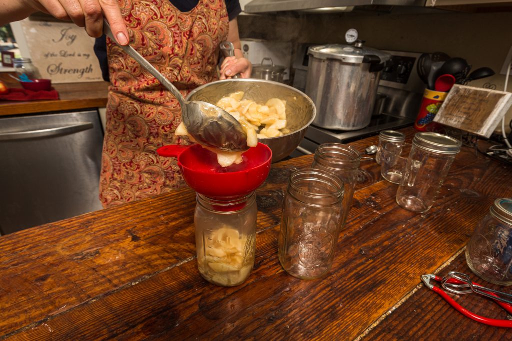 Canning Apples