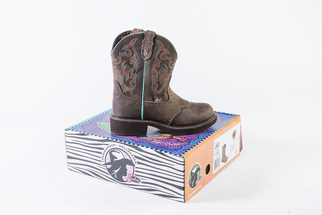 Gemma Brown Tall Justin Gypsy boot